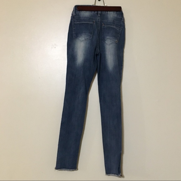 EUC Indigo Rein Distressed Skinny Jeans, Size 12 - Picture 3 of 7